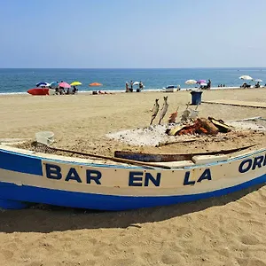 https://small-oasis-2-manilva.1costadelsol.com