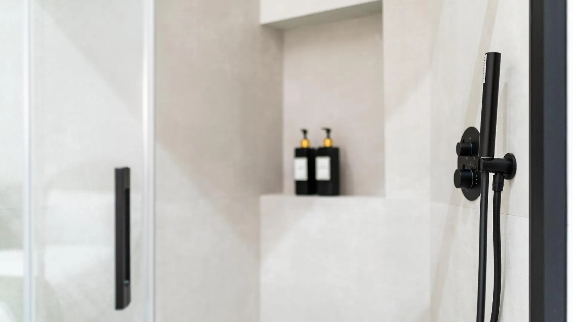 Albahaca Haven Luxury Center Apartment Granada 0*,  Spain
