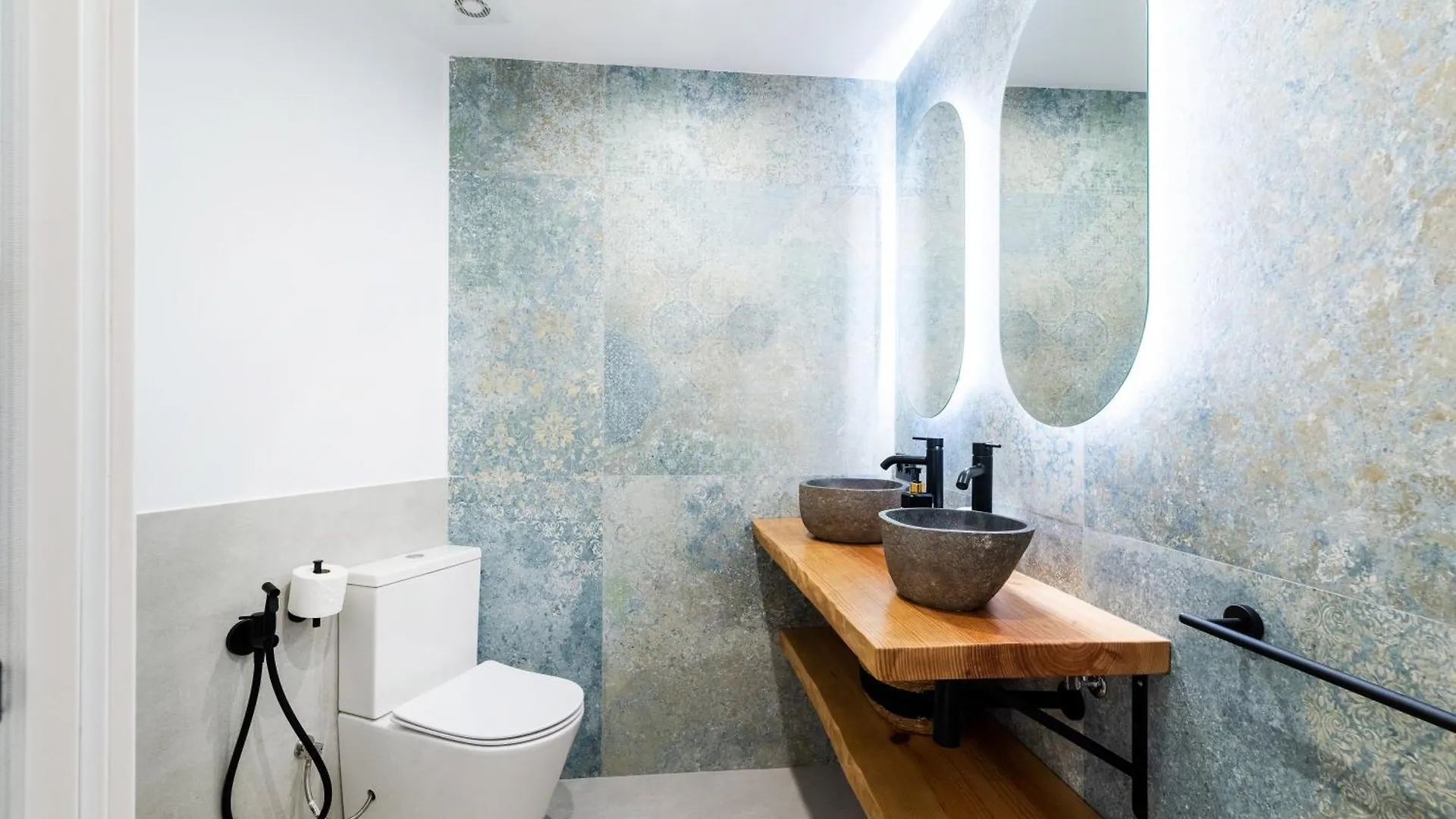 Albahaca Haven Luxury Center Apartment Granada 0*,  Spain